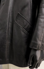 Lataa kuva Galleria-katseluun, Nahkatakki, Ruth Moriz, koko 54