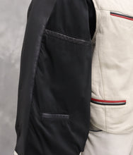 Lataa kuva Galleria-katseluun, Valkoinen nahkapuku