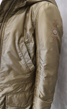 Lataa kuva Galleria-katseluun, Luhta naisten talvitakki