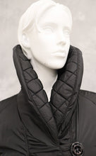 Lataa kuva Galleria-katseluun, Naisten puolipitkä talvitakki