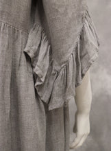 Lataa kuva Galleria-katseluun, Naisten harmaa hihallinen mekko