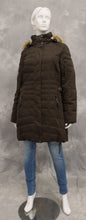 Lataa kuva Galleria-katseluun, Naisten ruskea talvitakki