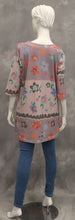 Lataa kuva Galleria-katseluun, Virkkukoukkunen naisten trikootunika