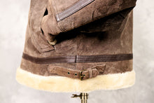 Lataa kuva Galleria-katseluun, Mokkanahkainen talvitakki, Morena Art of Fashion, koko 52