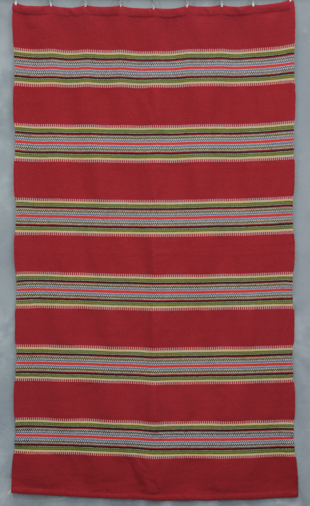 Punainen ryijy 180 x 50 cm