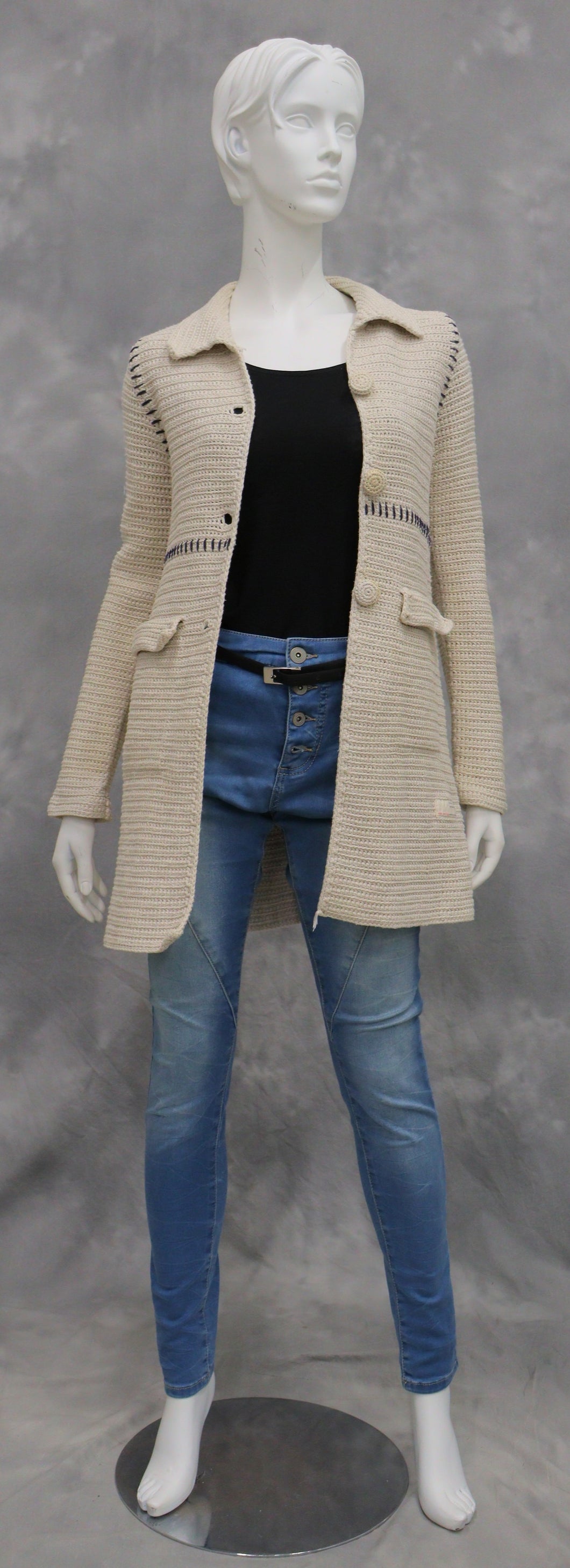 Odd Molly pitkä luonnonvalkoinen neuletakki