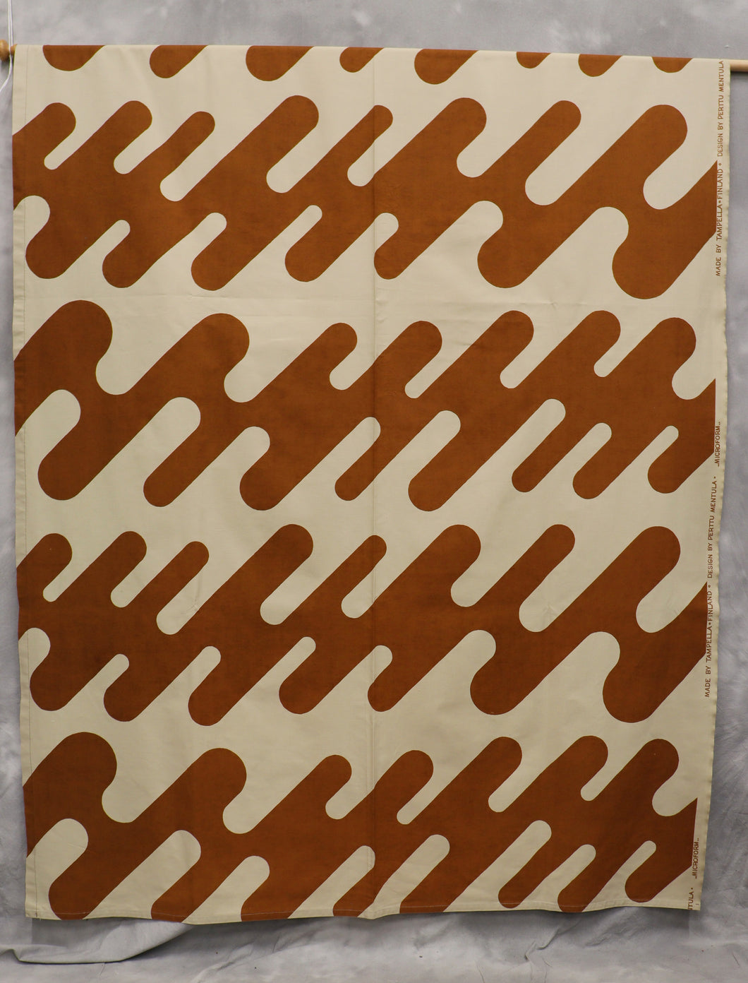 Beige-ruskea verho, Tampella, 244x144cm