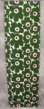 Lataa kuva Galleria-katseluun, Verhokappa, Marimekko, ”Unikko” 1964, 60x190 cm
