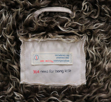 Lataa kuva Galleria-katseluun, Odd Molly valkoinen karvavuoritakki
