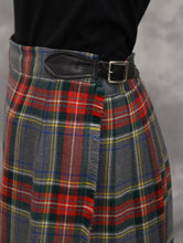 Lataa kuva Galleria-katseluun, Richardson&#39;s ruudullinen aito kiltti
