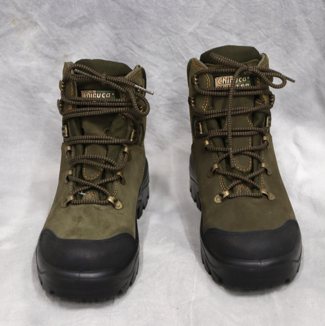 Chiruca maastokengät